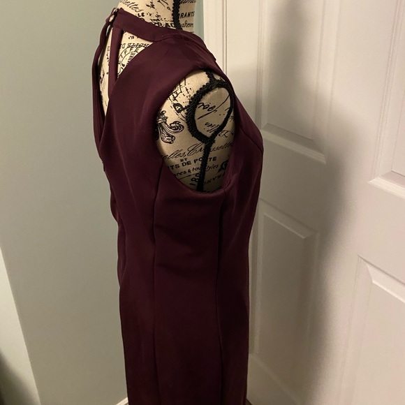 🎈Cleo sz 6 Keyhole wine claret sheath dress - Picture 7 of 12